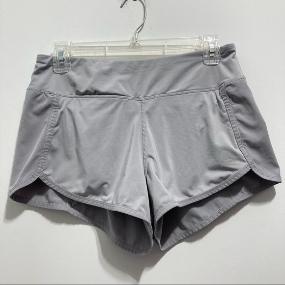 🎉Reebok Women’s Gray Athletic Shorts - Picture 1 of 7